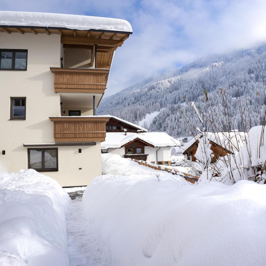 Berg' & Bluamen Appartements Stubai Neustift im Stubaital Zewnętrze zdjęcie